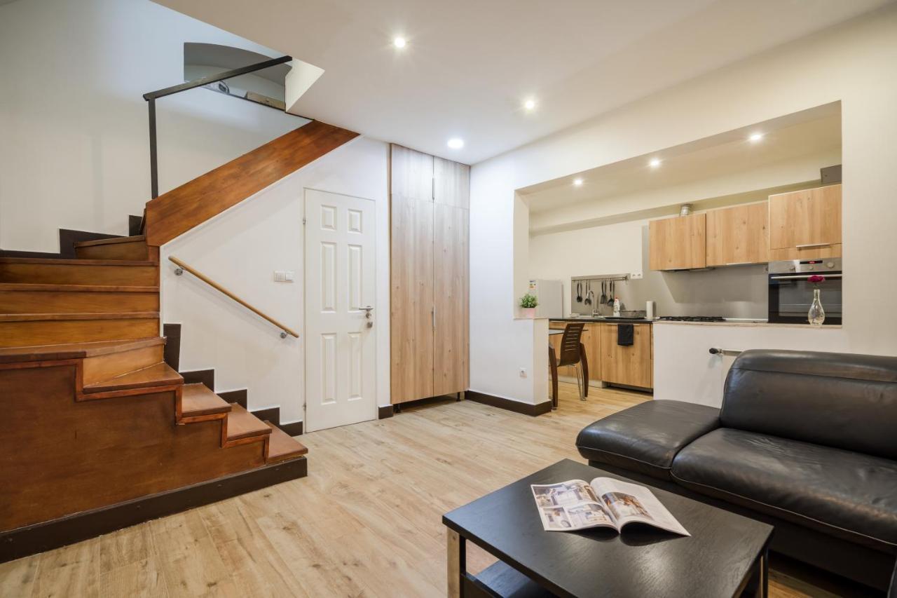 Dolly'S Duplex Home Budapest Esterno foto